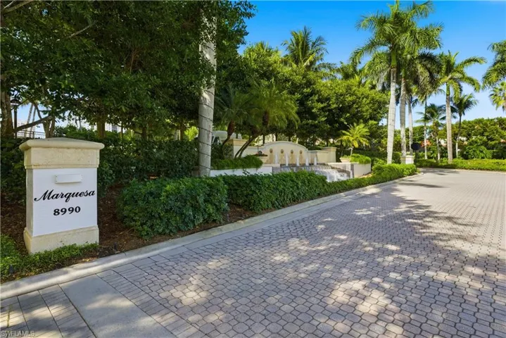 8990 Bay Colony Dr 901, Naples, Florida 34108
