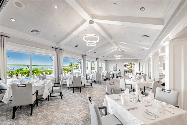 Coconut Grille