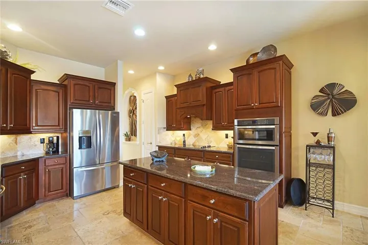 5415 Sw 17th Ave, Cape Coral, Florida 33914