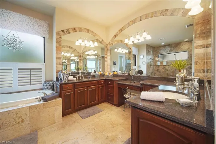 5415 Sw 17th Ave, Cape Coral, Florida 33914