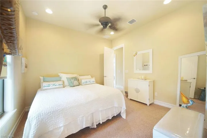 5415 Sw 17th Ave, Cape Coral, Florida 33914