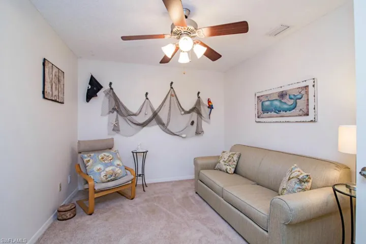180 Furse Lakes Cir E8, Naples, Florida 34104