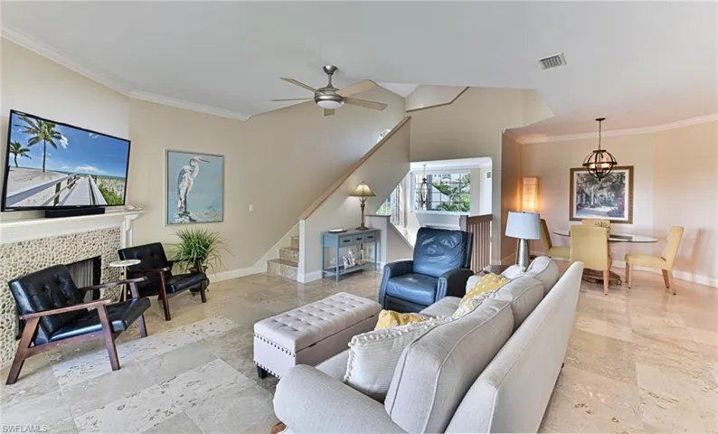 175 Barefoot Cir, Bonita Springs, Florida 34134