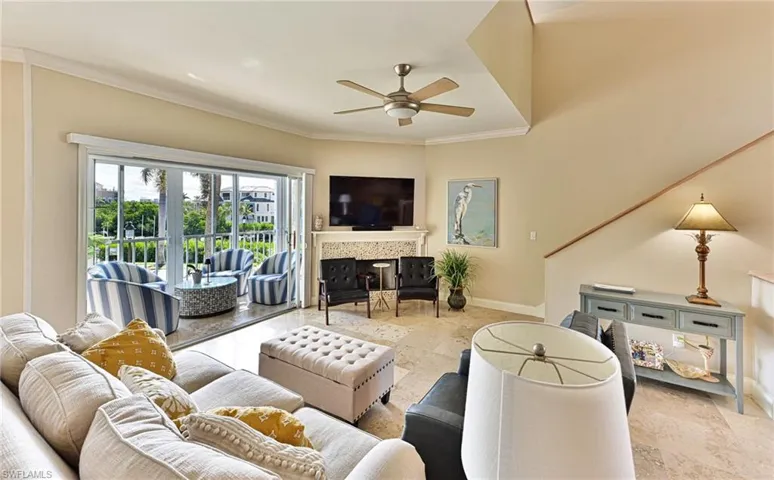 175 Barefoot Cir, Bonita Springs, Florida 34134