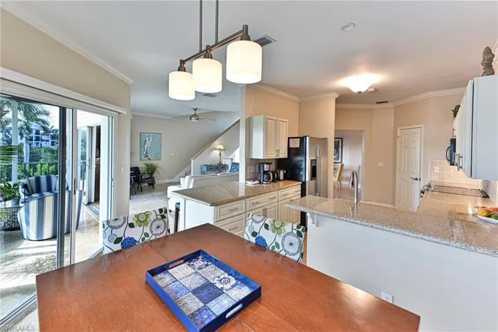 175 Barefoot Cir, Bonita Springs, Florida 34134