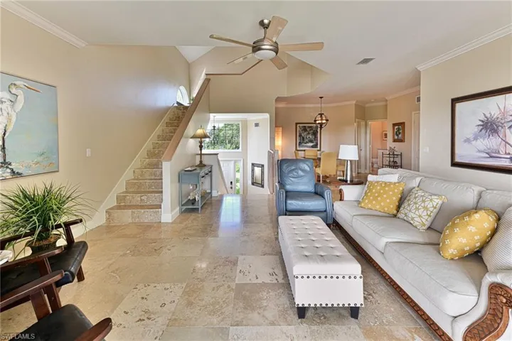 175 Barefoot Cir, Bonita Springs, Florida 34134