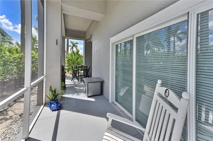 175 Barefoot Cir, Bonita Springs, Florida 34134