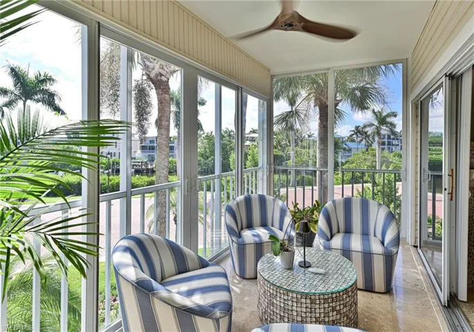 175 Barefoot Cir, Bonita Springs, Florida 34134