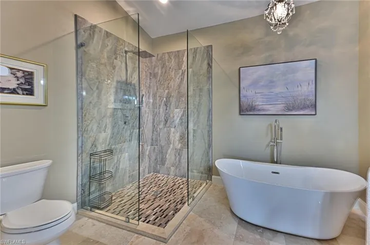 175 Barefoot Cir, Bonita Springs, Florida 34134
