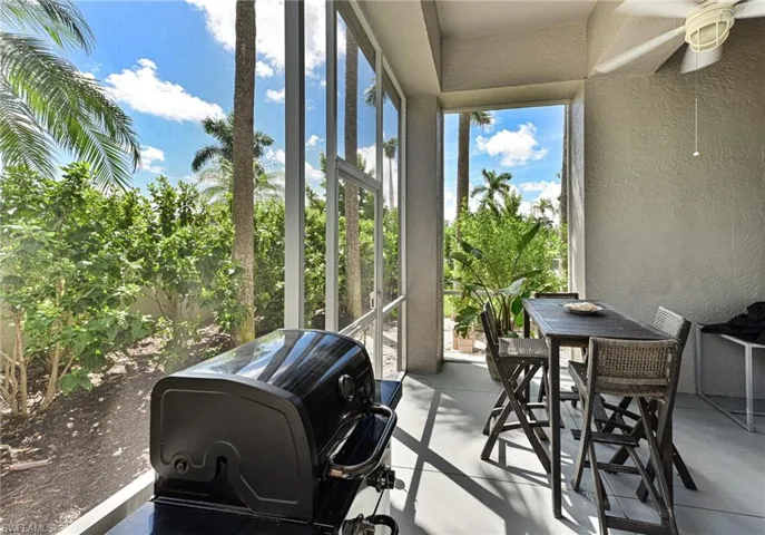 175 Barefoot Cir, Bonita Springs, Florida 34134