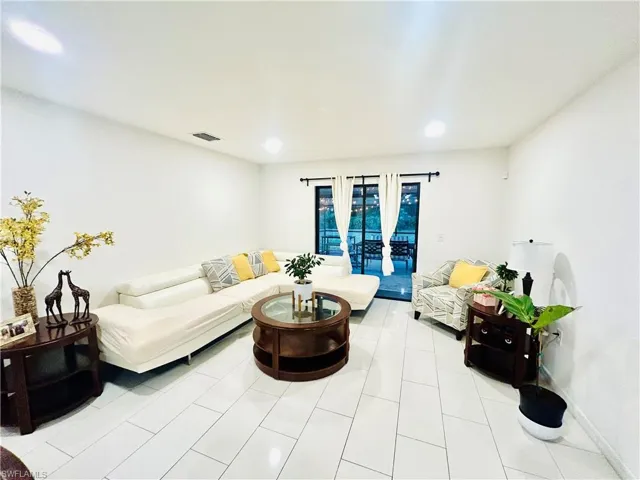 745 Evening Shade Ln, Lehigh Acres, Florida 33974