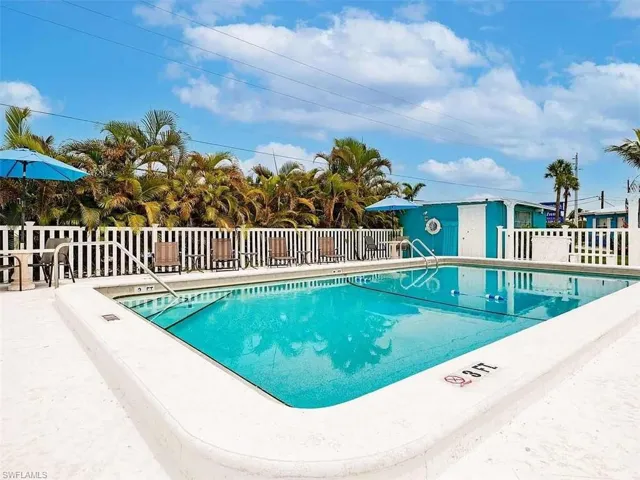 14621 Mcgregor Blvd 14, Fort Myers, Florida 33908