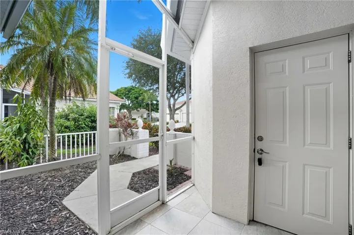 12784 Devonshire Lakes Cir, Fort Myers, Florida 33913