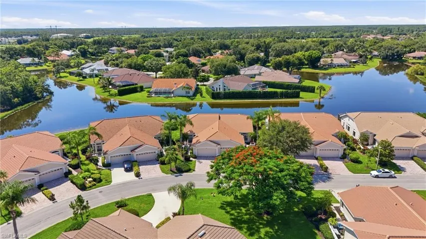 12784 Devonshire Lakes Cir, Fort Myers, Florida 33913