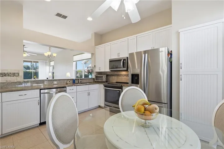 12784 Devonshire Lakes Cir, Fort Myers, Florida 33913
