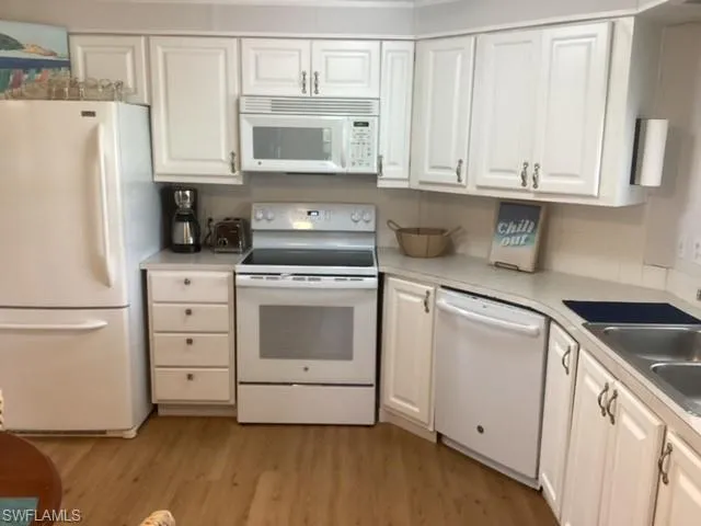 116  Calais  CT, Naples, FL 34112