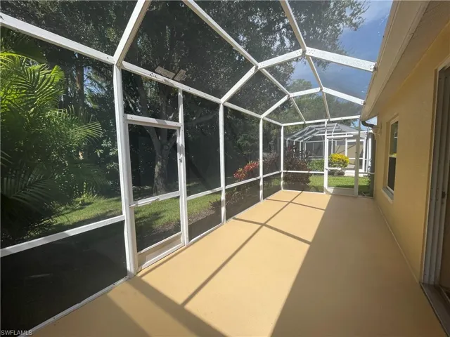 5708 Greenwood Cir 48, Naples, Florida 34112