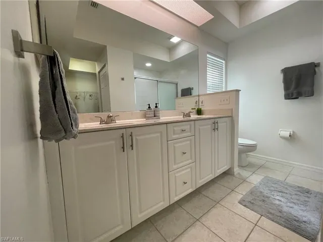 5708 Greenwood Cir 48, Naples, Florida 34112