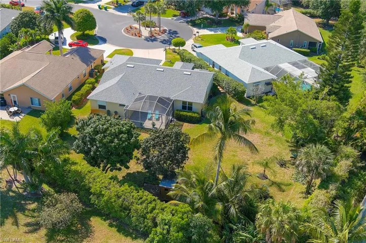 5021  Brixton  CT, Naples, FL 34104