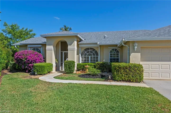 5021  Brixton  CT, Naples, FL 34104