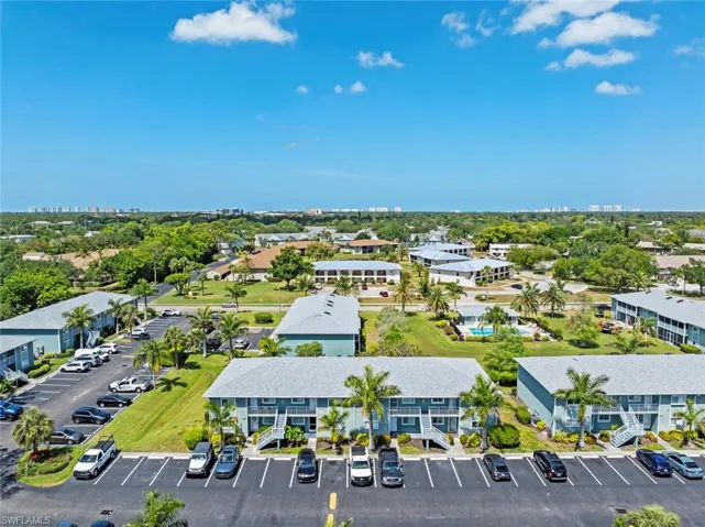 138  Cypress E WAY, Naples, FL 34110