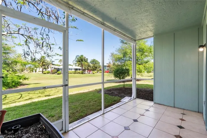 138  Cypress E WAY, Naples, FL 34110