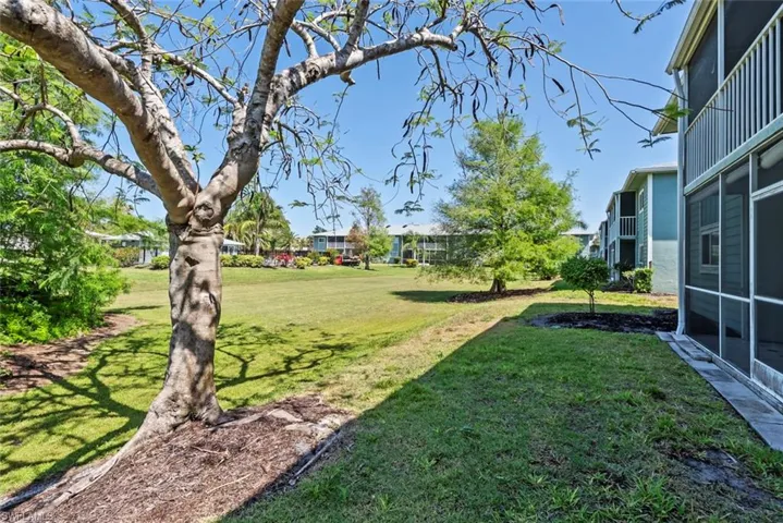 138  Cypress E WAY, Naples, FL 34110