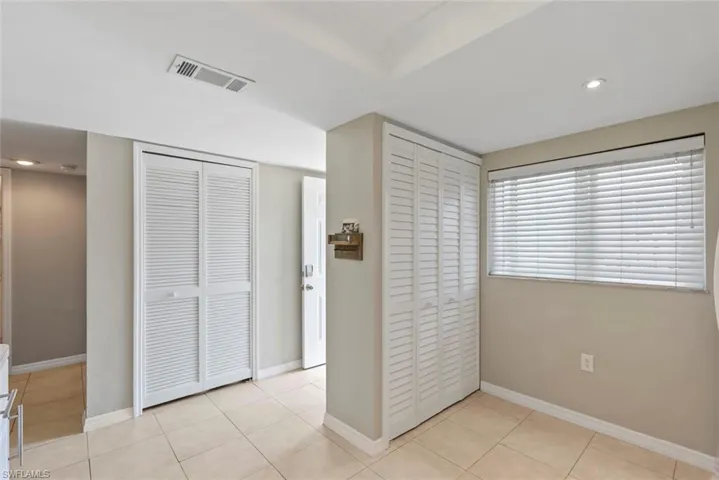 138  Cypress E WAY, Naples, FL 34110