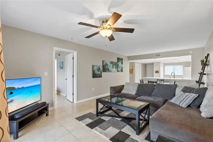 138  Cypress E WAY, Naples, FL 34110