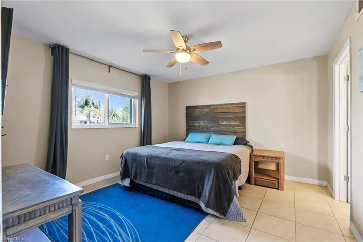 138  Cypress E WAY, Naples, FL 34110