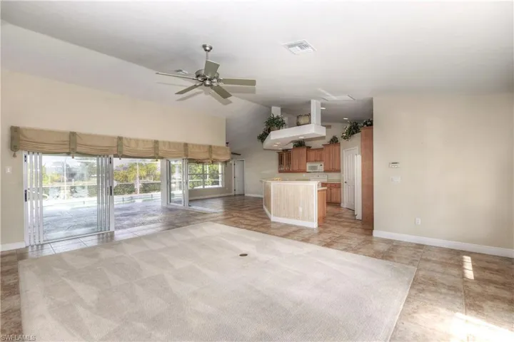 409 Sw 7th St, Cape Coral, Florida 33991