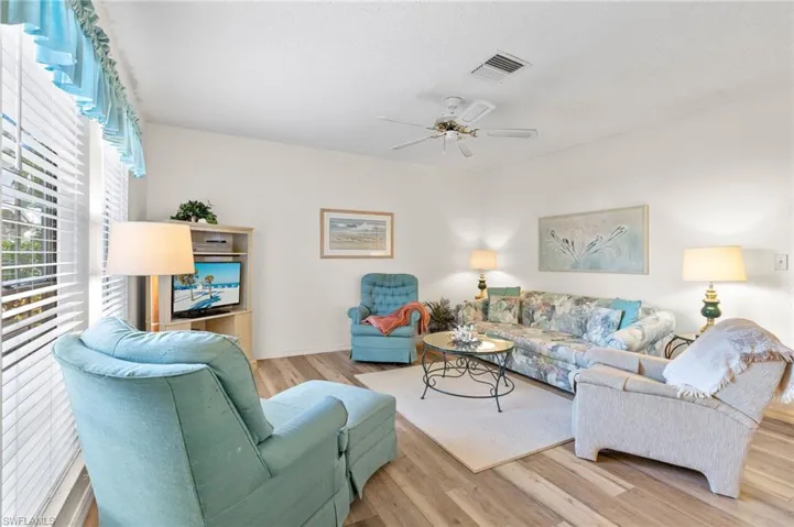 5831  Vancouver  CIR, Fort Myers, FL 33907