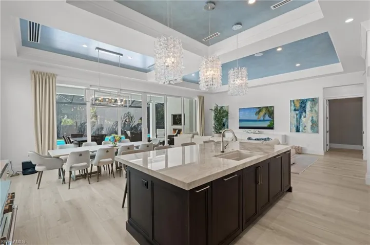 6826  Mangrove  AVE, Naples, FL 34109