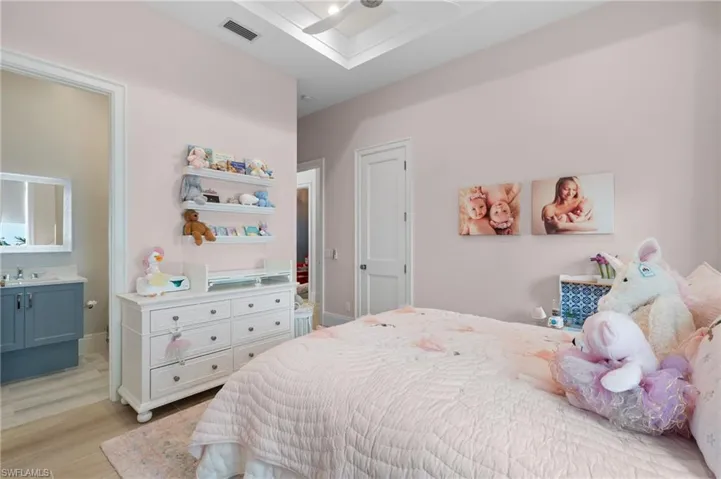 6826  Mangrove  AVE, Naples, FL 34109