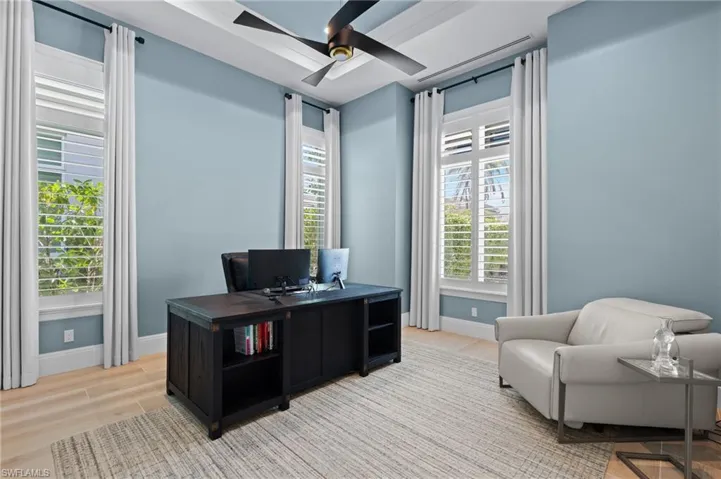 6826  Mangrove  AVE, Naples, FL 34109