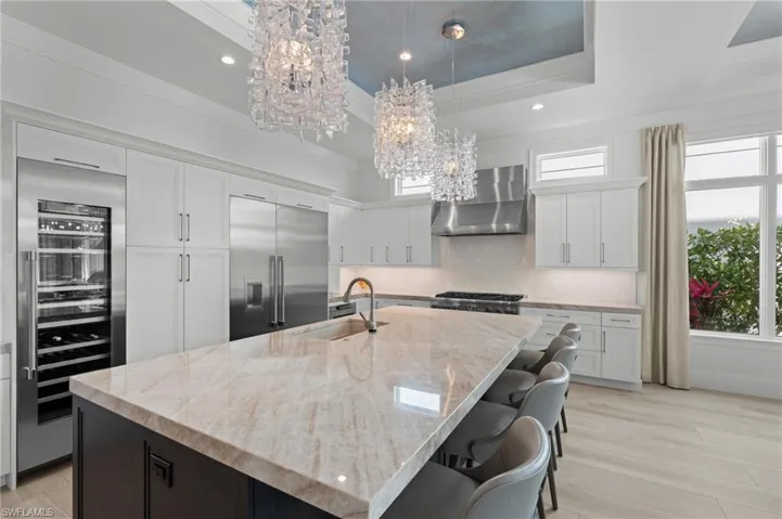 6826  Mangrove  AVE, Naples, FL 34109