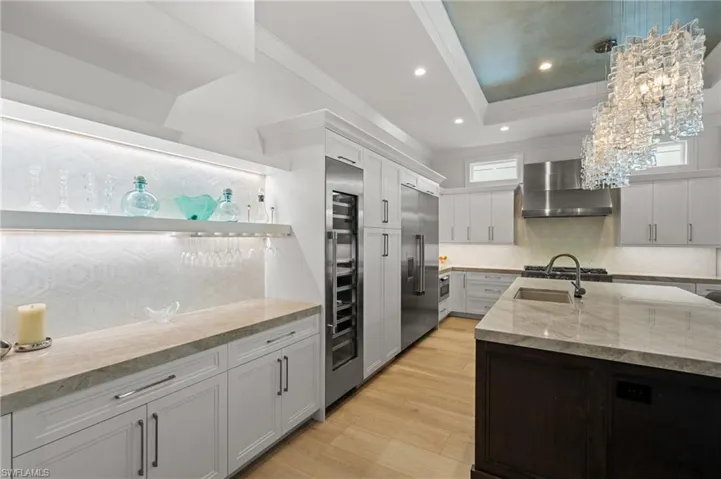 6826  Mangrove  AVE, Naples, FL 34109