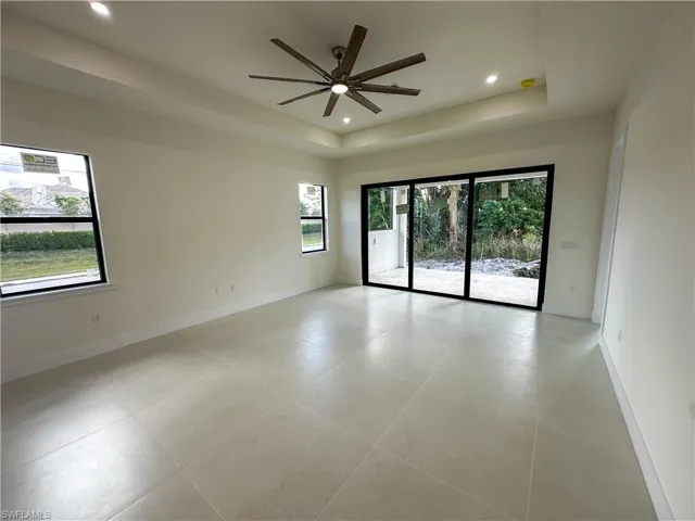 2480 Florida Ave, Naples, Florida 34112