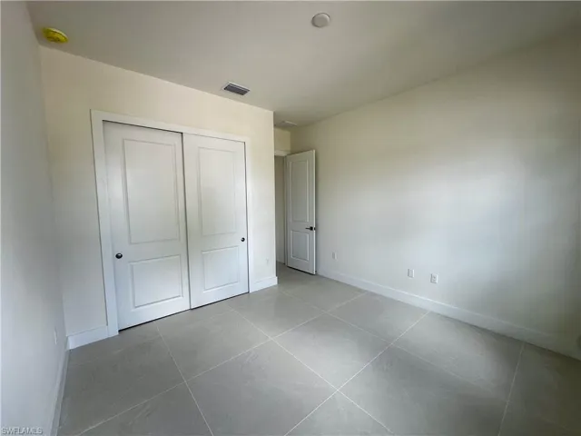2480 Florida Ave, Naples, Florida 34112