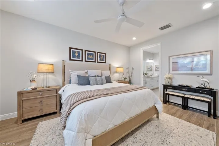 2554  Seychelles  DR, Naples, FL 34112