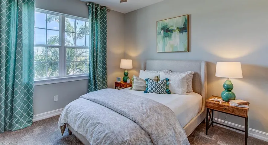 380  Grace Bay  LN, Naples, FL 34114