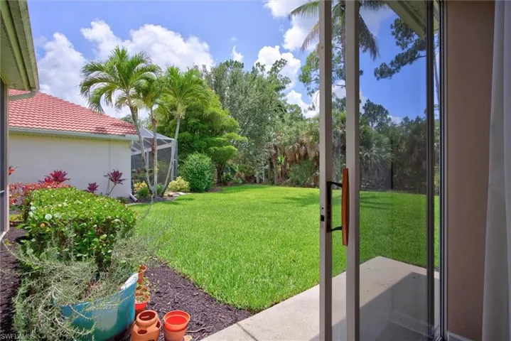 13716 Magnolia Lake Ct, Fort Myers, Florida 33907