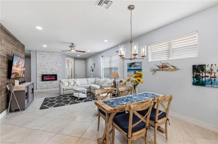 10947 Glenhurst St, Fort Myers, Florida 33913