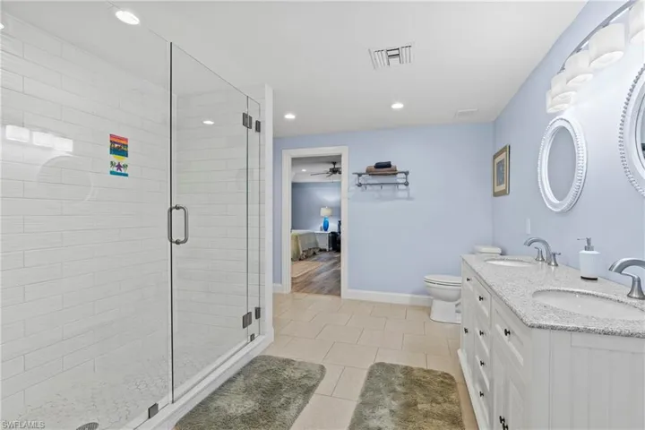 2569 Outrigger Ln, Naples, Florida 34104