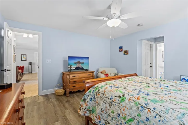 2569 Outrigger Ln, Naples, Florida 34104