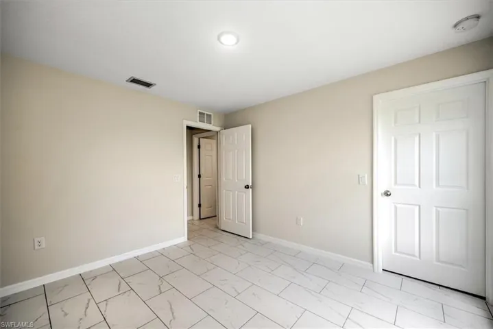 Bedrom 2