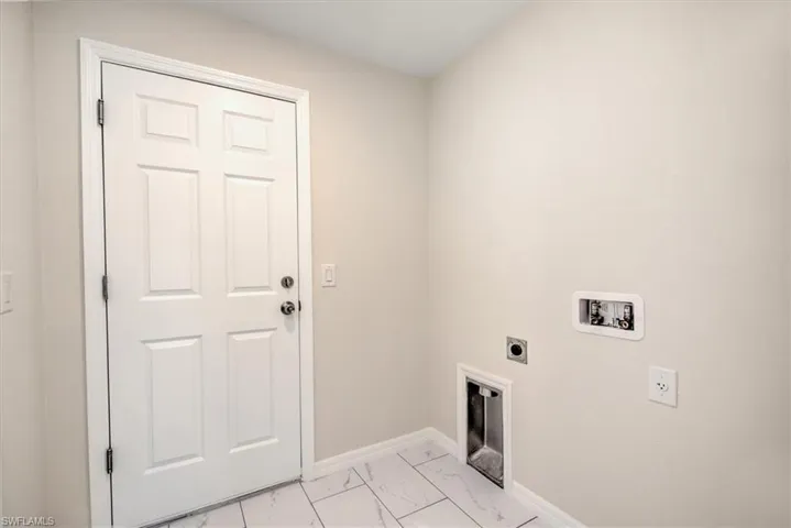8032  Grove  CT, Labelle, FL 33935