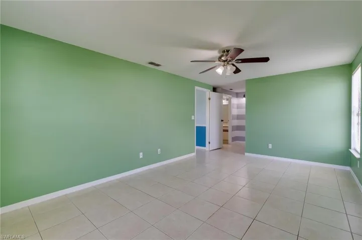 8484 Cypress Dr N, Fort Myers, Florida 33967
