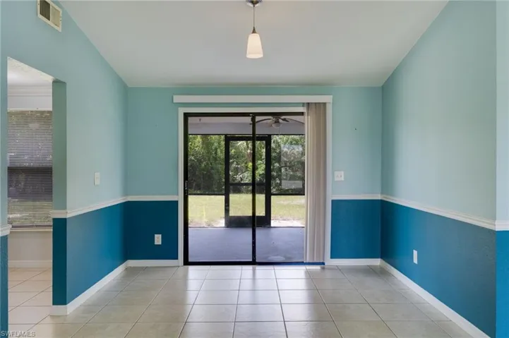 8484 Cypress Dr N, Fort Myers, Florida 33967