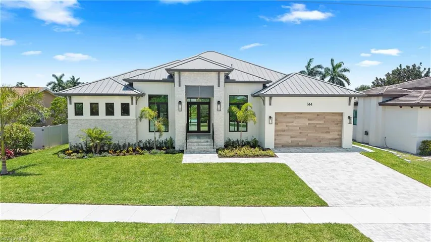 611 Diplomat Ct, Marco Island, Florida 34145